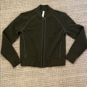 Never worn bomber zip up!